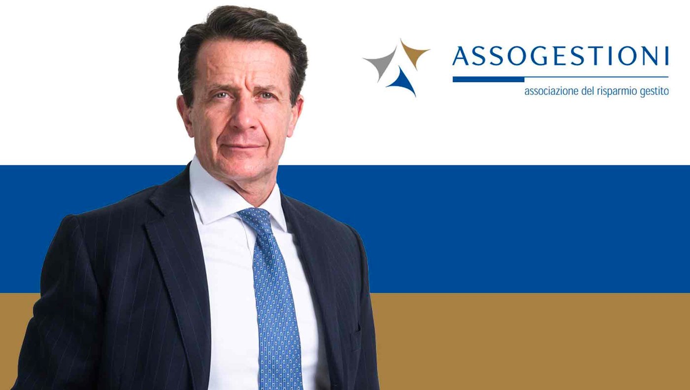 Il fallo di Trabattoni in area Assogestioni; la protesta della Milano dei cacciatori di teste