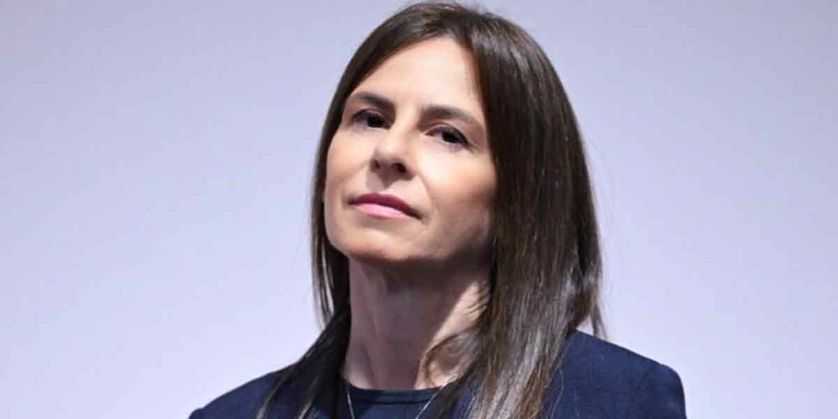 TERNA, vale 6 milioni di euro il trasloco della Di Foggia alla presidenza dell’ENI: il dramma del povero De Biasio