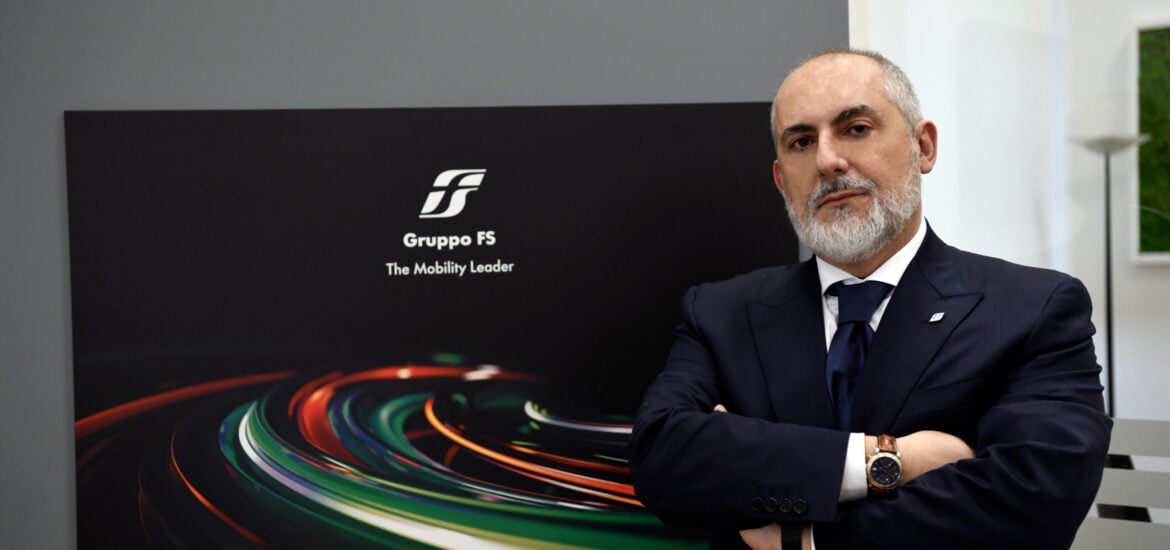 FS: Donnarumma, sfiduciato da Salvini, cerca di resistere; pronta la sostituzione con Strisciuglio