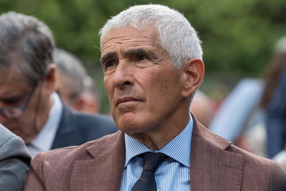 Dopo 44 anni, Cincinnato Casini rinuncia al Parlamento per puntare al Quirinale